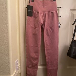 Sold out NVGTN XS PASTEL PINK CONTOUR LEGGINGS